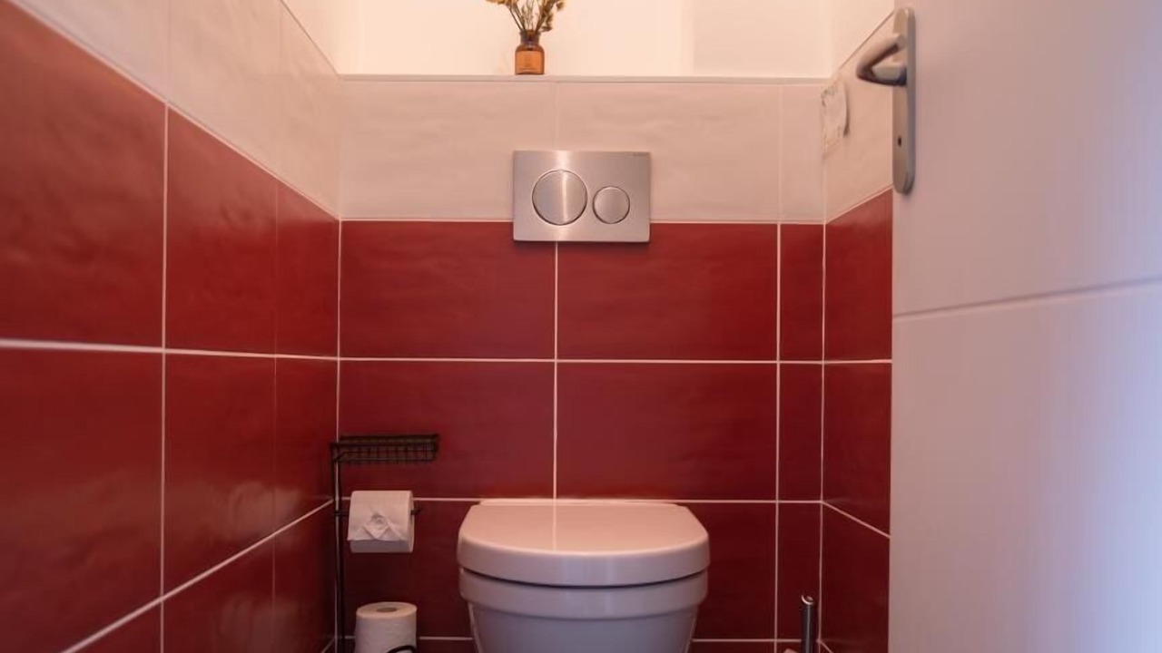 Photo of Bathroom in Epersy