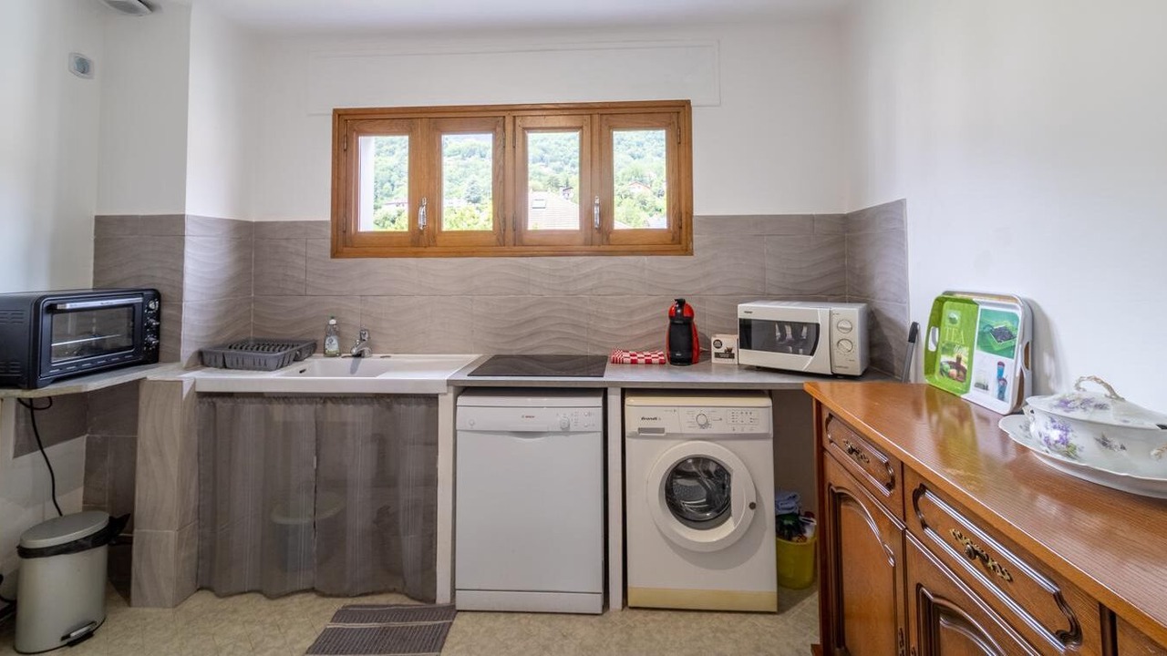 Photo of Kitchen in Albertville