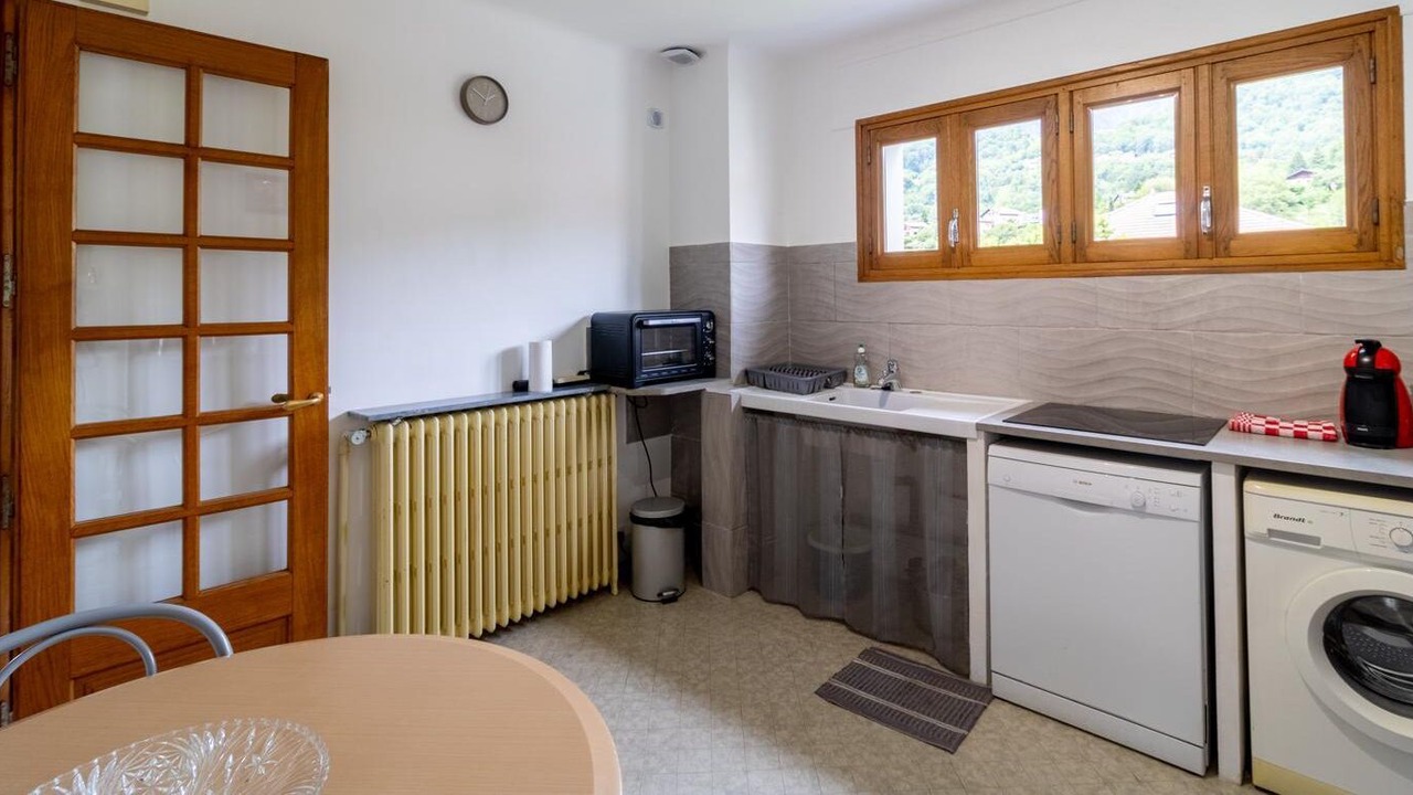 Photo of Kitchen in Albertville