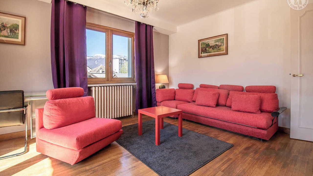 Photo of Livingroom in Albertville