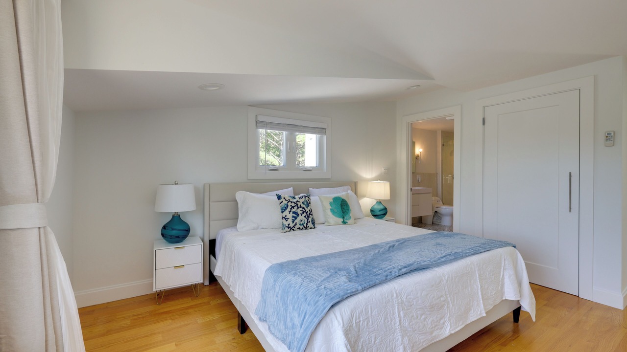 Photo of Bedroom in Wellfleet