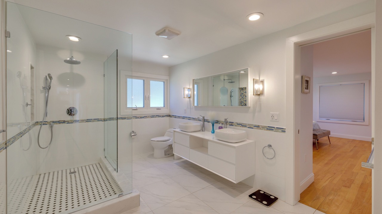 Photo of Bathroom in Wellfleet