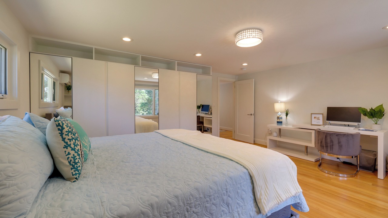 Photo of Bedroom in Wellfleet