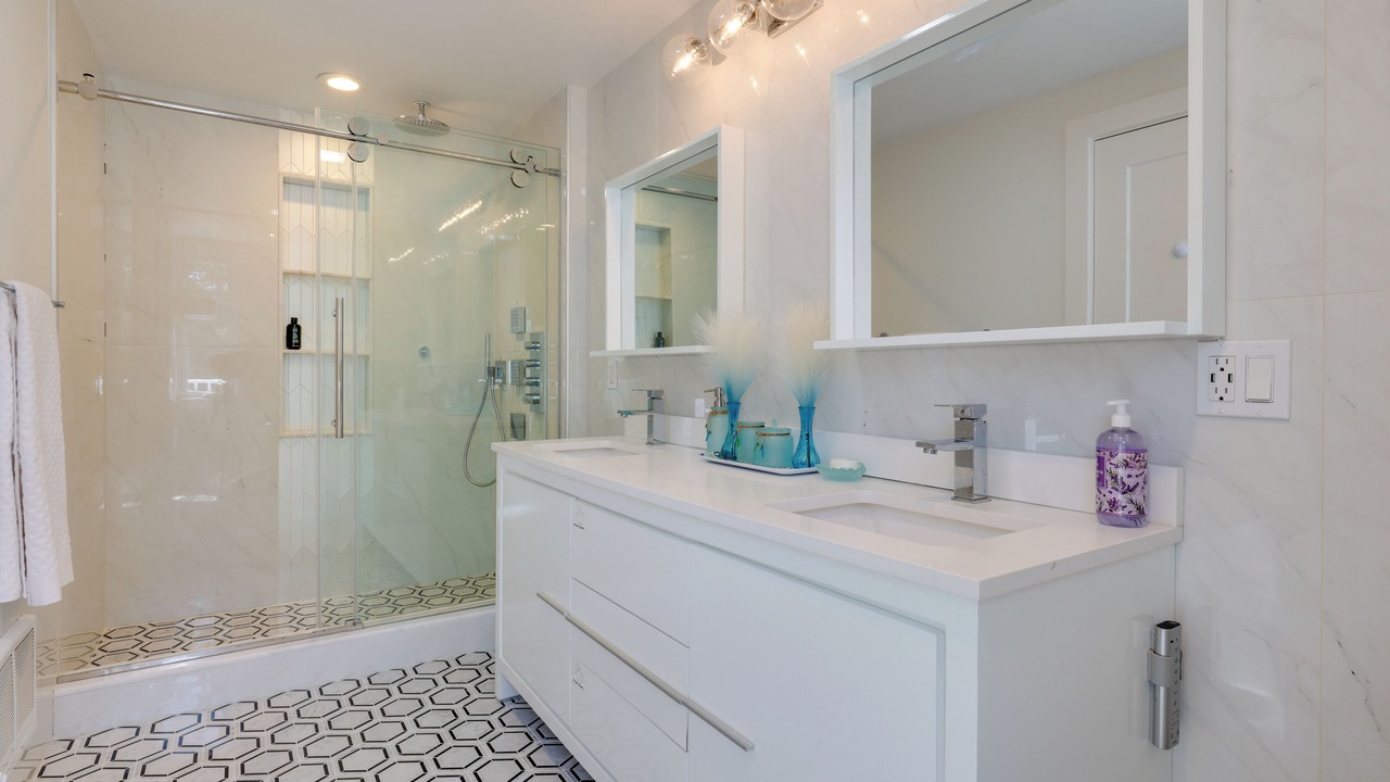 Photo of Bathroom in Wellfleet