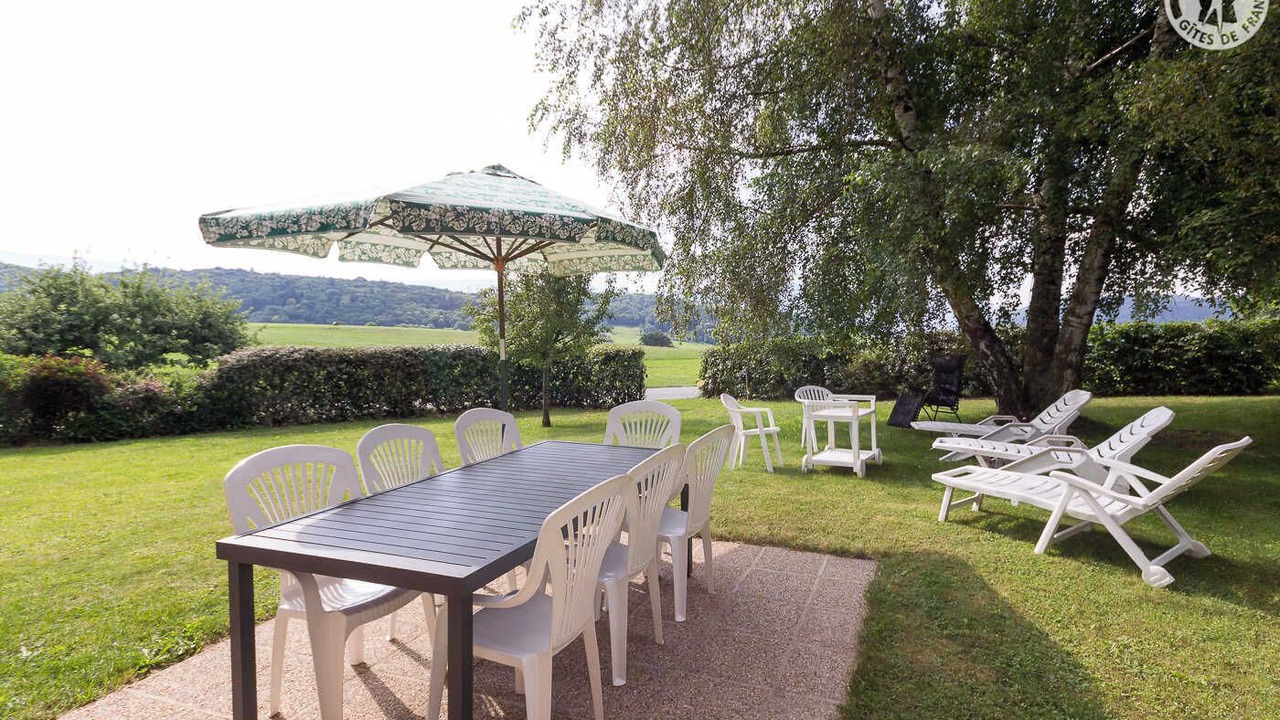 Photo of Outdoor in Entrelacs
