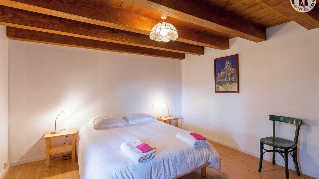 Photo of Bedroom in Entrelacs