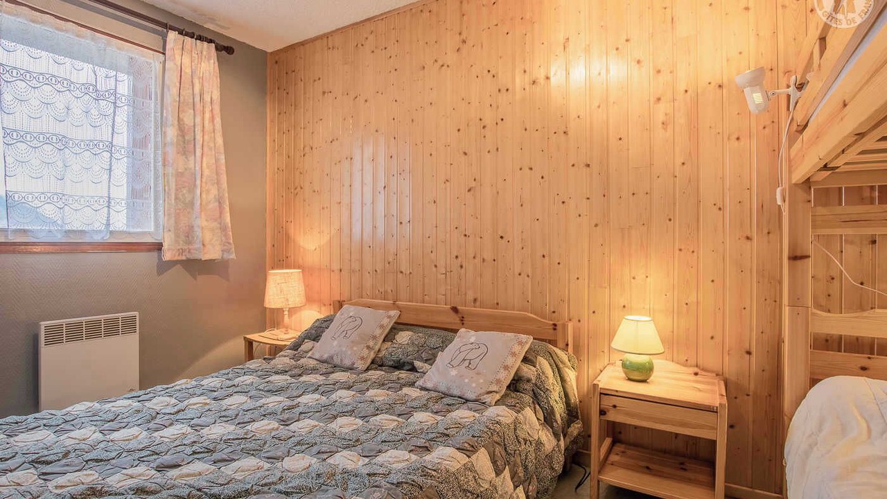 Photo of Bedroom in Albiez-le-Vieux