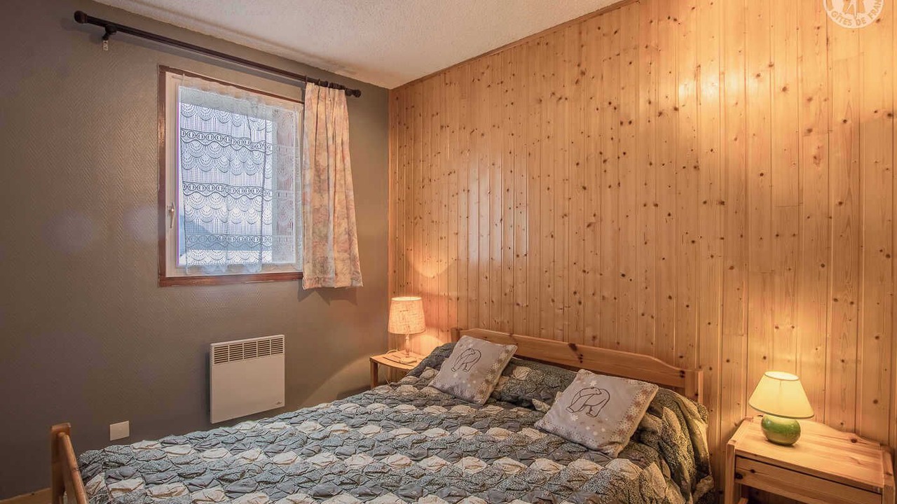 Photo of Bedroom in Albiez-le-Vieux