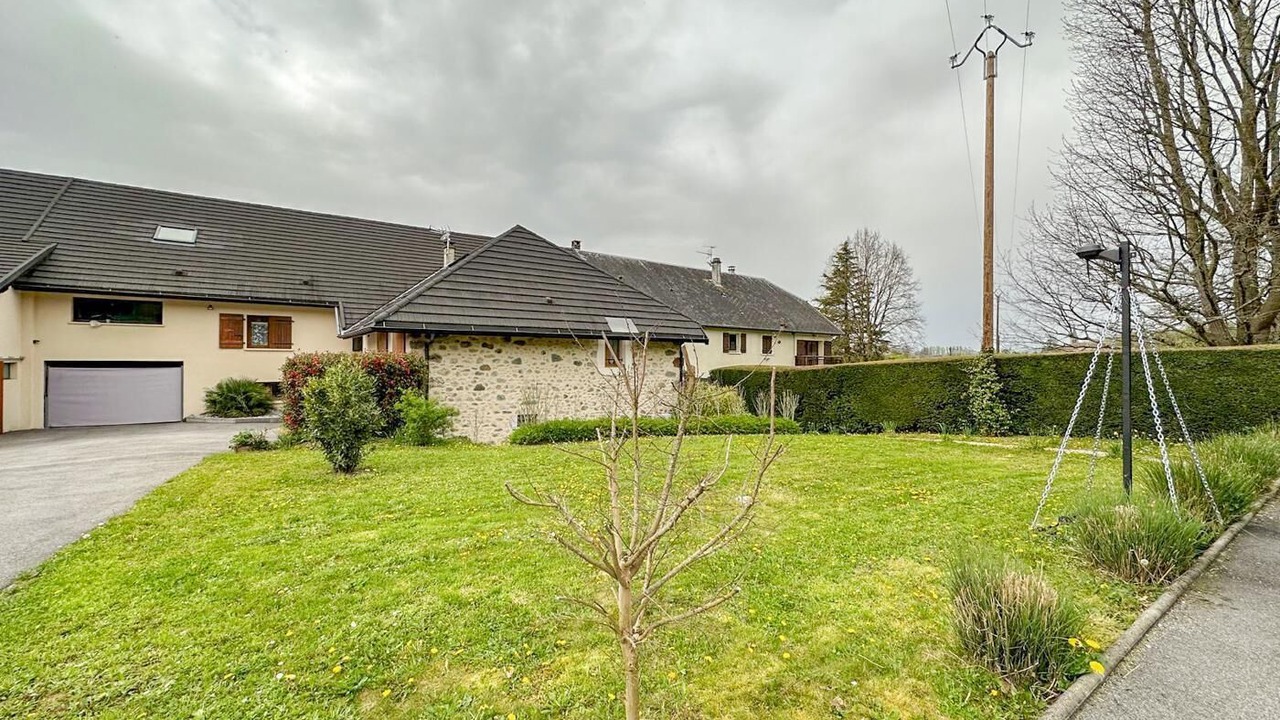 Photo of Outdoor in Saint-Girod