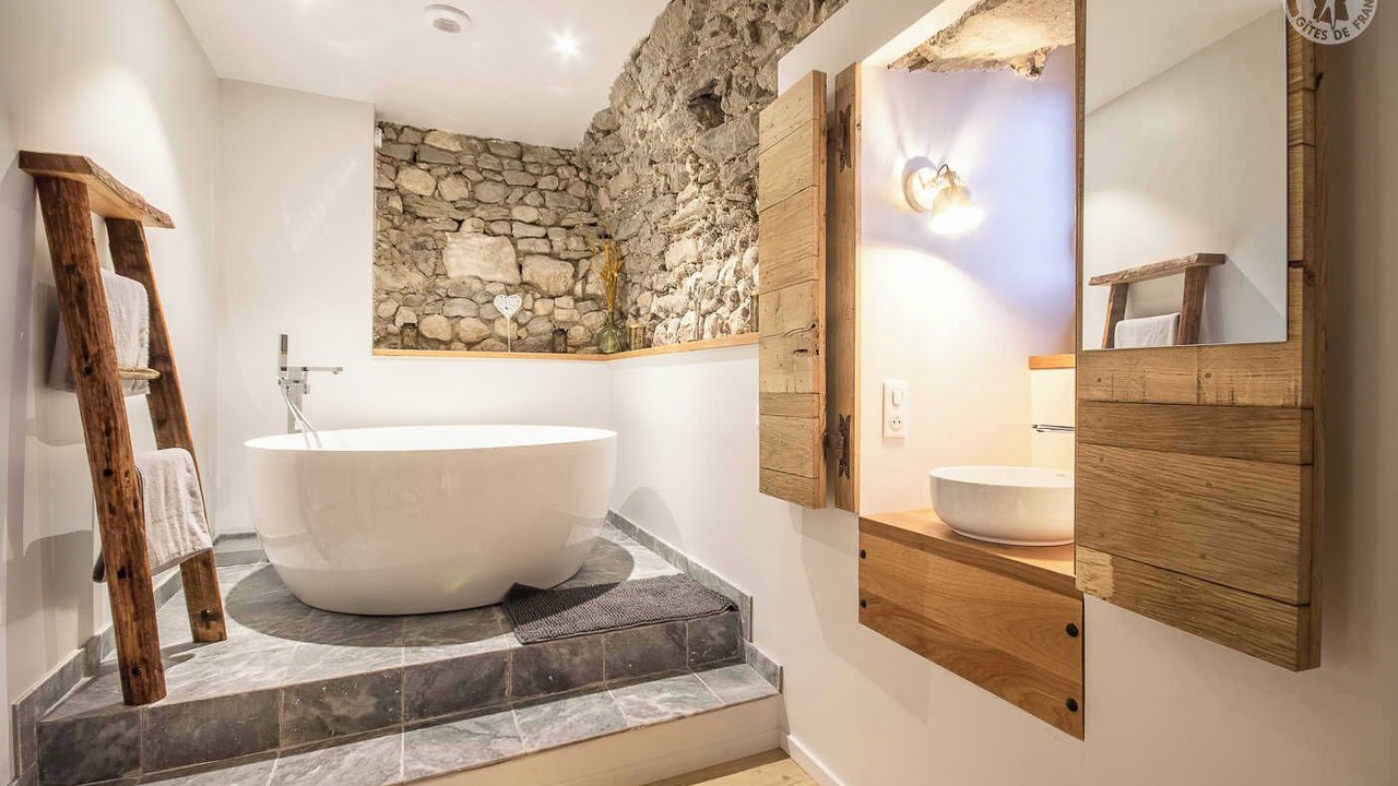 Photo of Bathroom in Saint-Beron