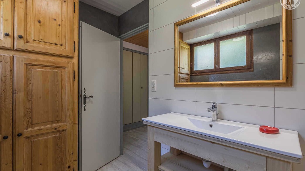 Photo of Bathroom in Notre-Dame-du-Pre