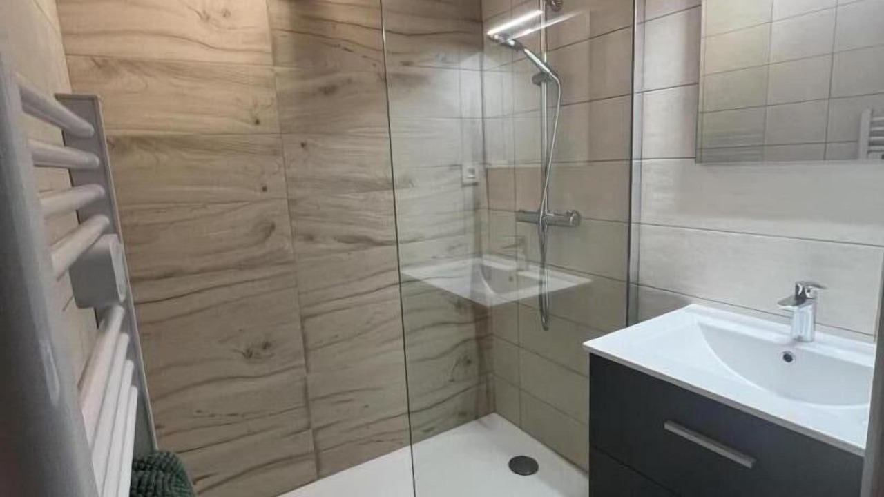 Photo of Bathroom in Les Bottieres