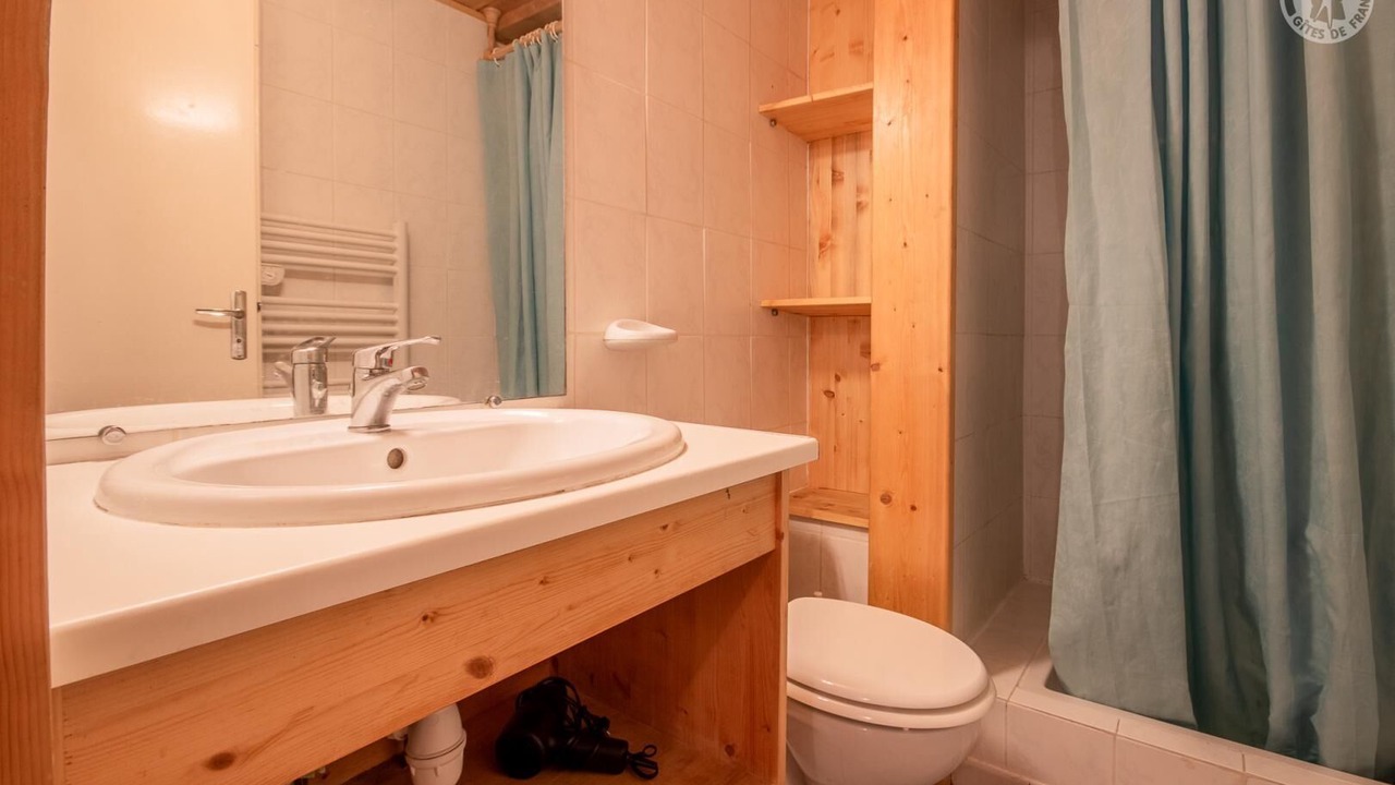 Photo of Bathroom in Les Bottieres
