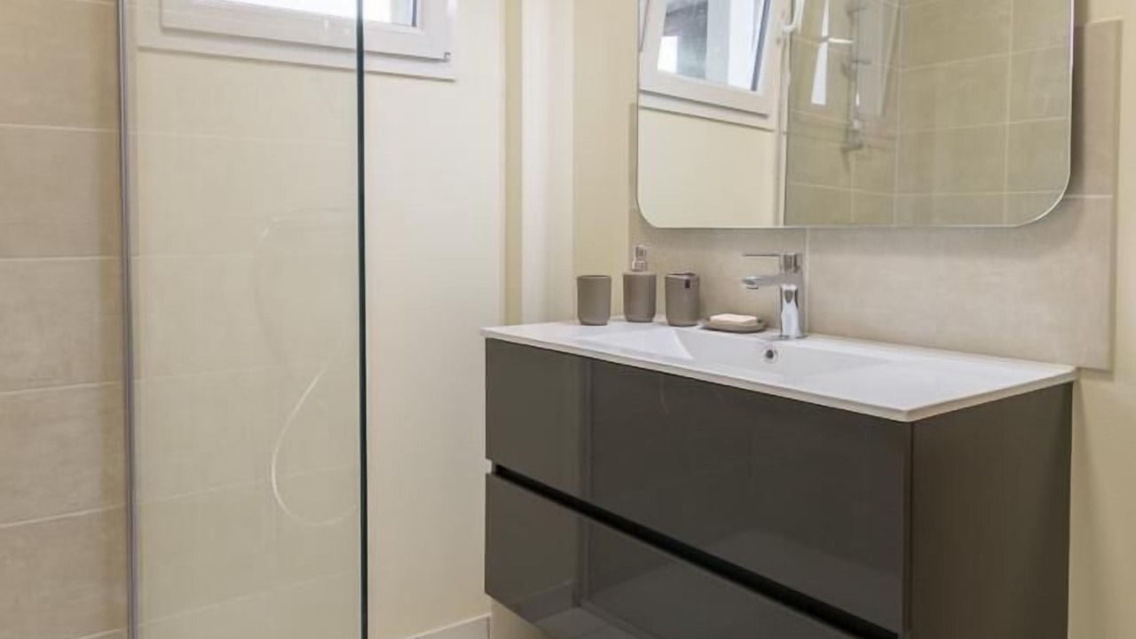 Photo of Bathroom in Ayn