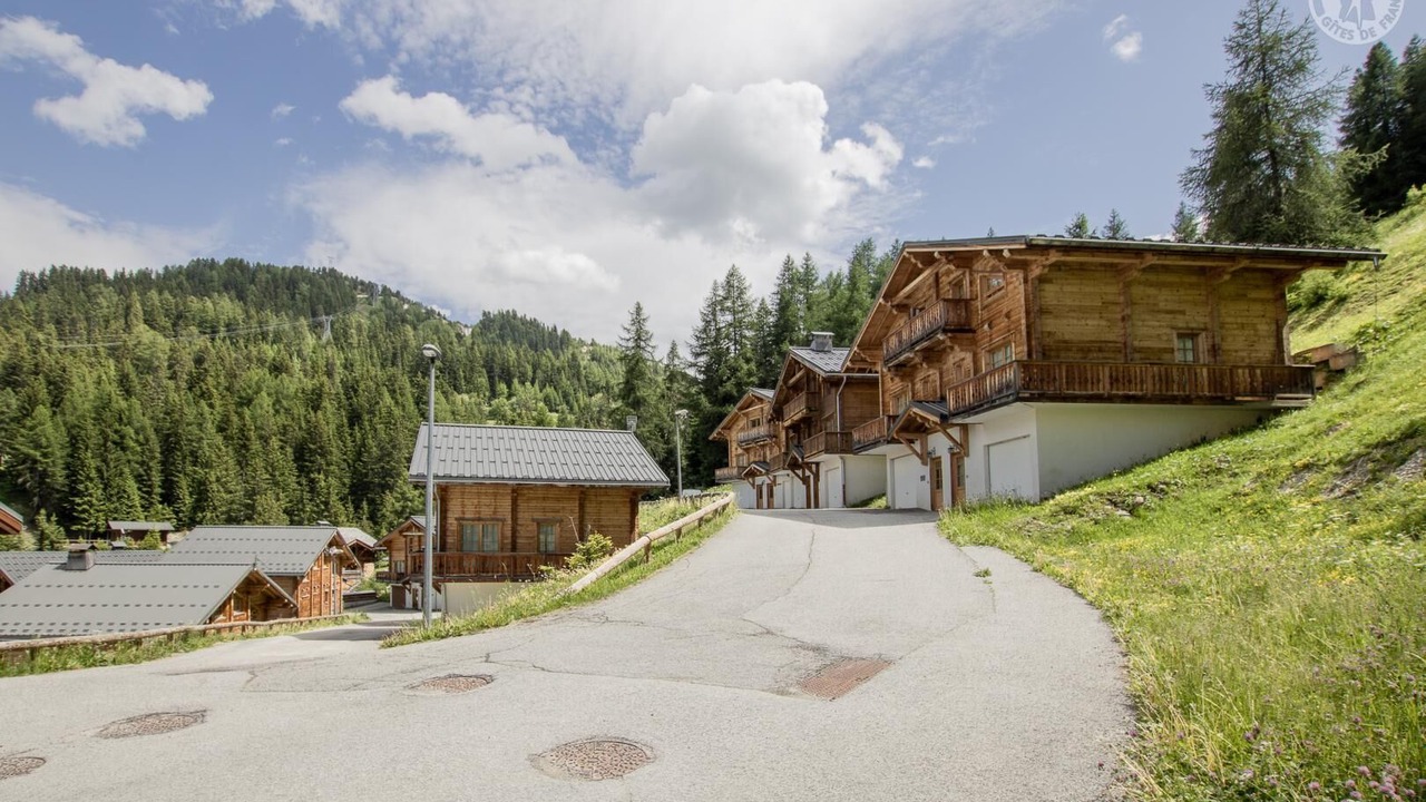 Photo of Outdoor in La Roche