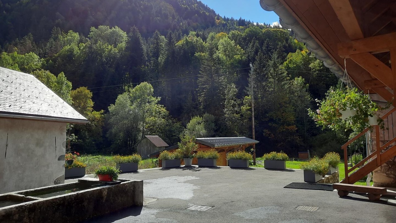Photo of Outdoor in Jarsy