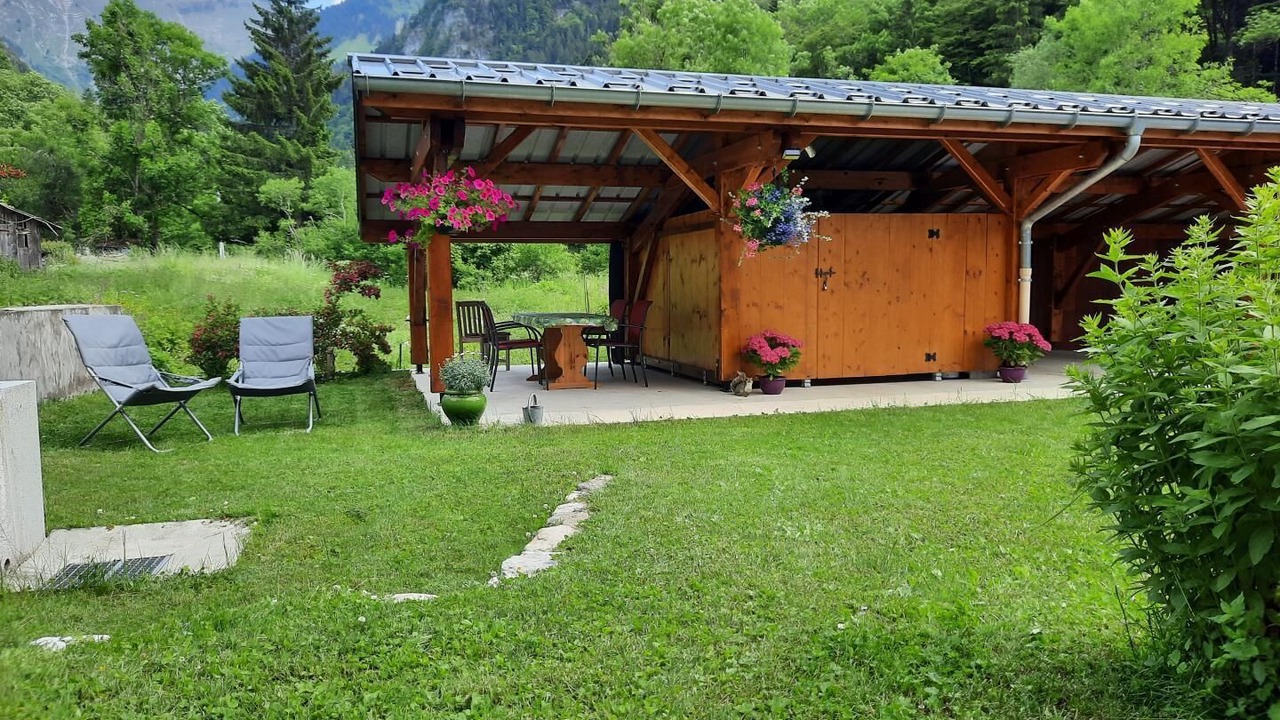 Photo of Outdoor in Jarsy