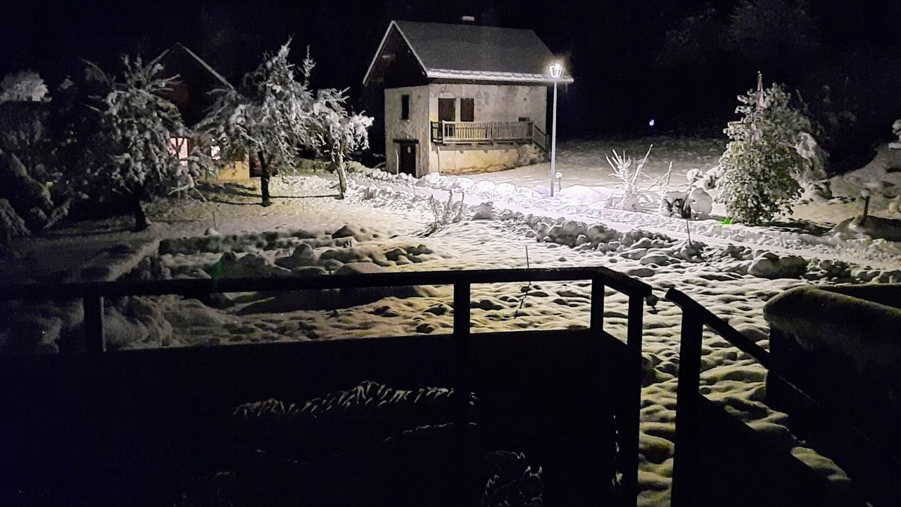 Photo of Outdoor in Jarsy