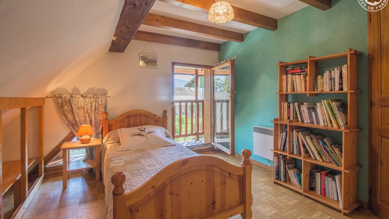 Photo of Bedroom in Montailleur