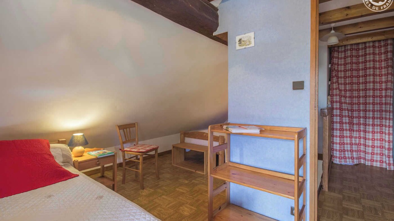 Photo of Bedroom in Montailleur