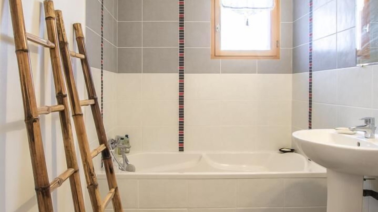 Photo of Bathroom in Saint-Jean-dʼArvey