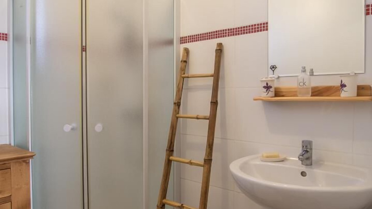 Photo of Bathroom in Saint-Jean-dʼArvey