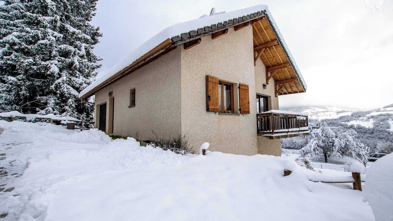 Photo of Outdoor in Saint-Jean-dʼArvey