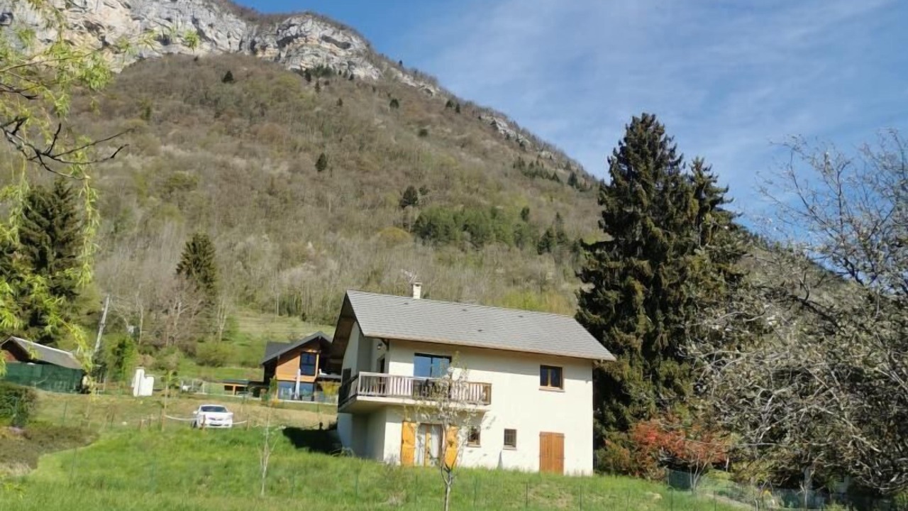 Photo of Outdoor in Saint-Jean-dʼArvey