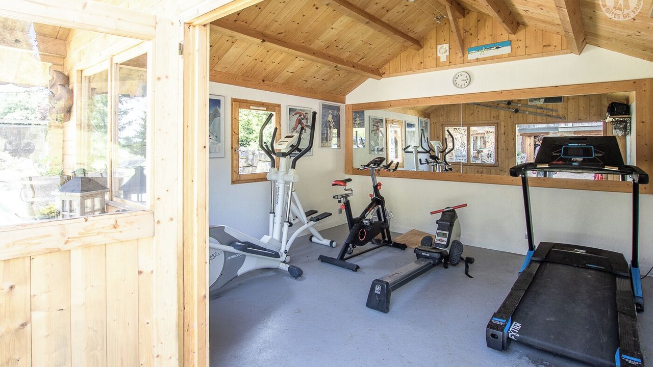 Photo of Others in Les Deserts