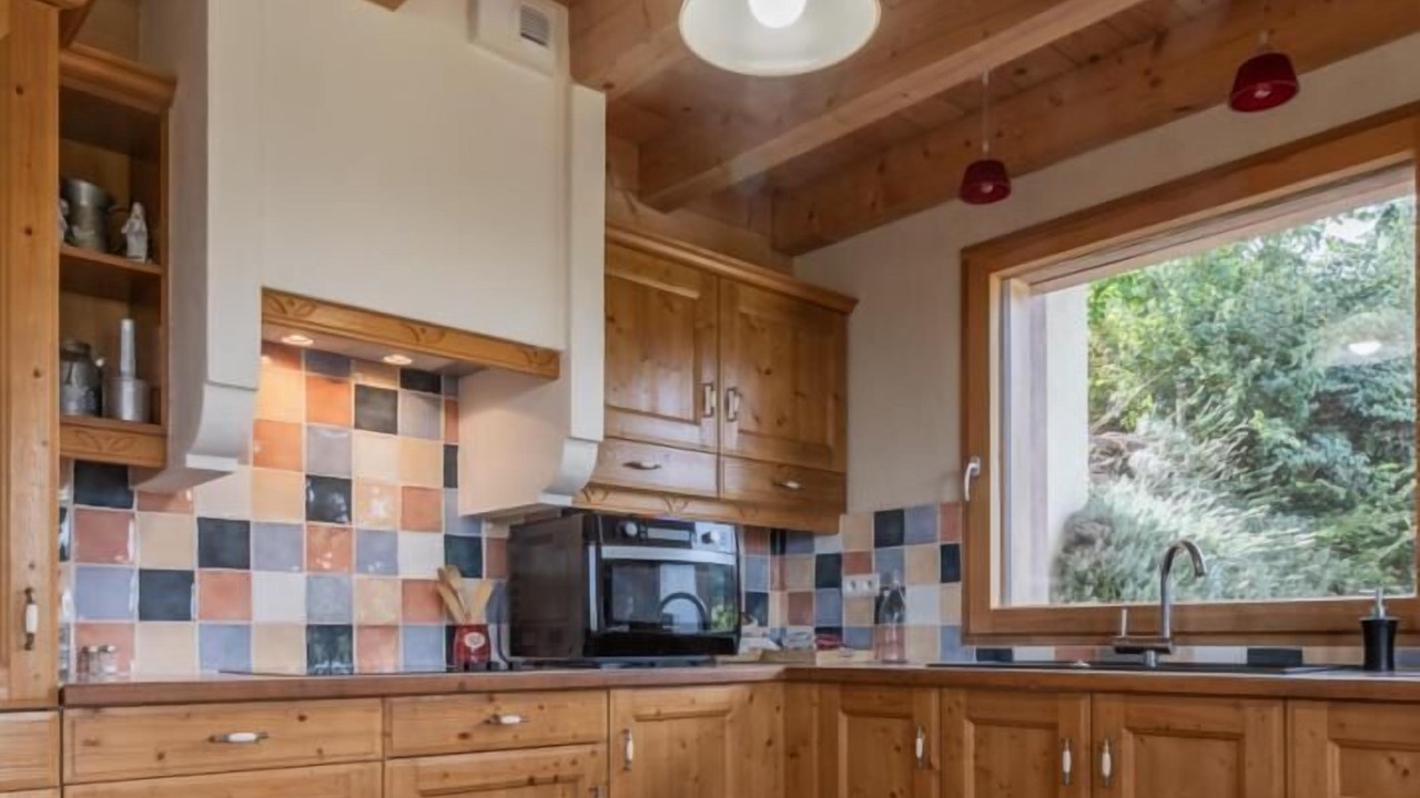 Photo of Kitchen in Montagnole