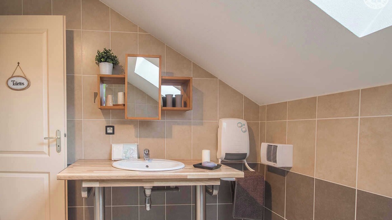 Photo of Bathroom in Myans