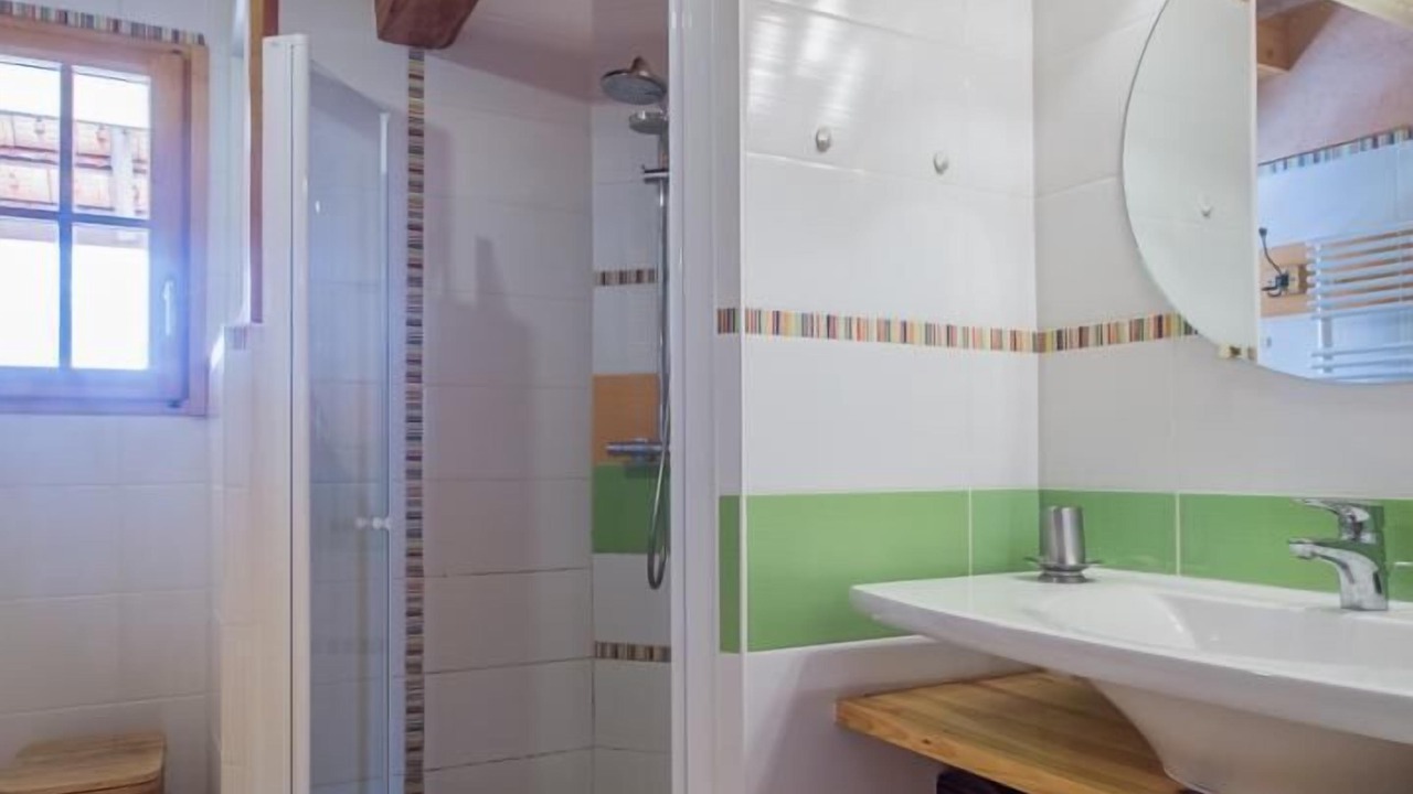 Photo of Bathroom in Clery