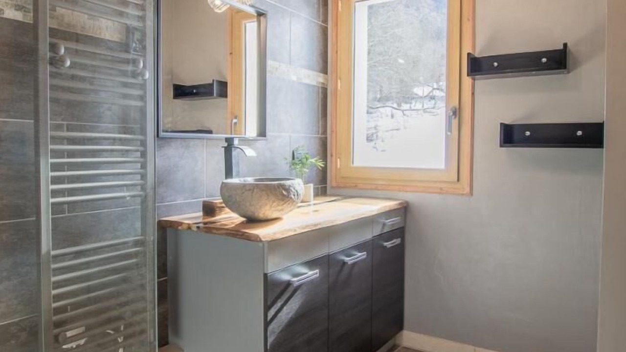 Photo of Bathroom in Le Noyer