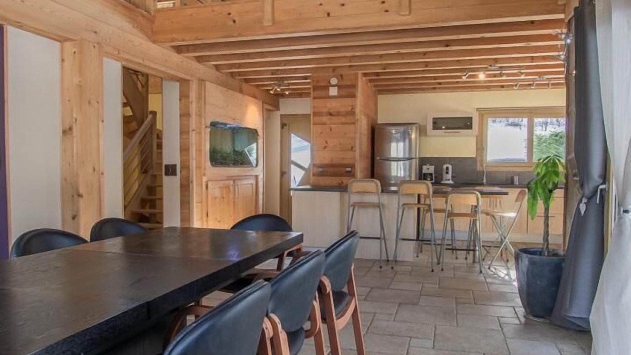 Photo of Others in Le Noyer