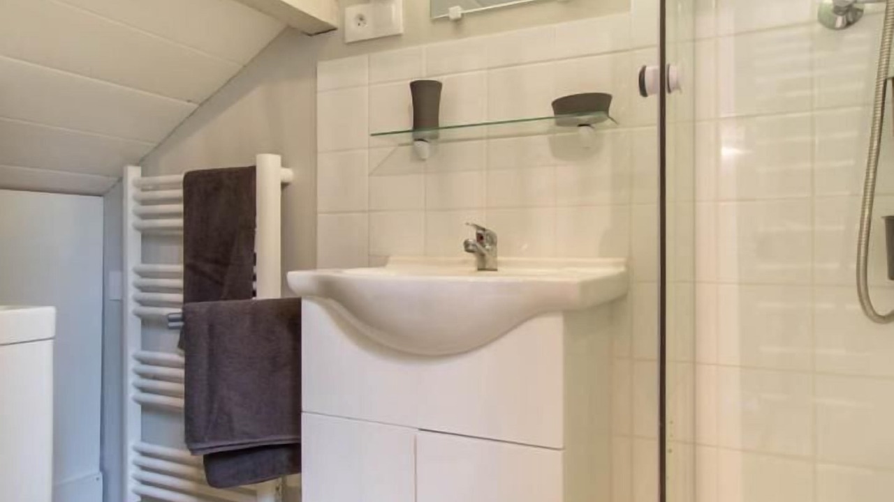 Photo of Bathroom in Lepin-le-Lac