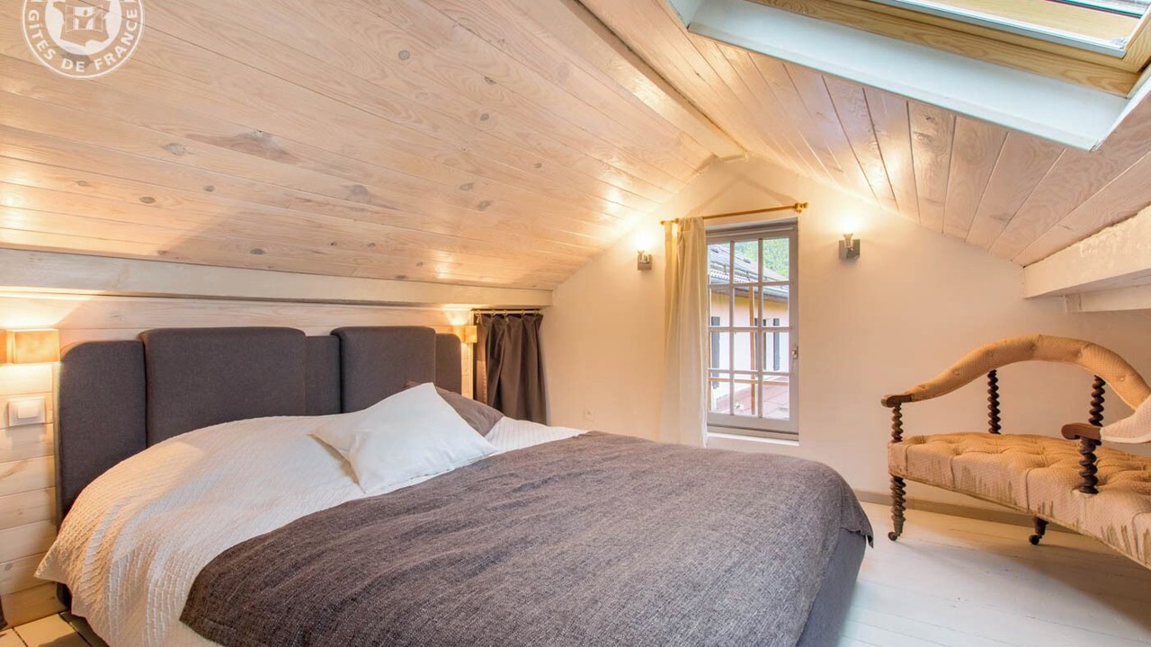 Photo of Bedroom in Lepin-le-Lac