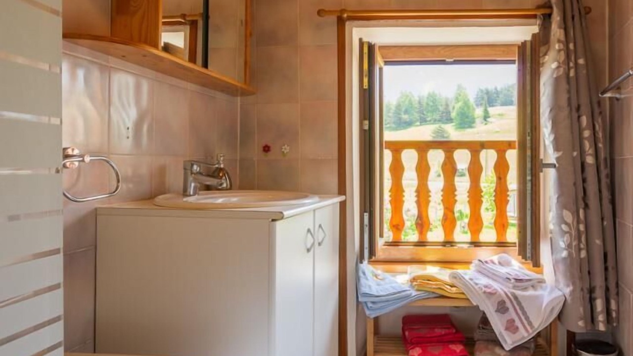 Photo of Bathroom in Sollieres-Sardieres