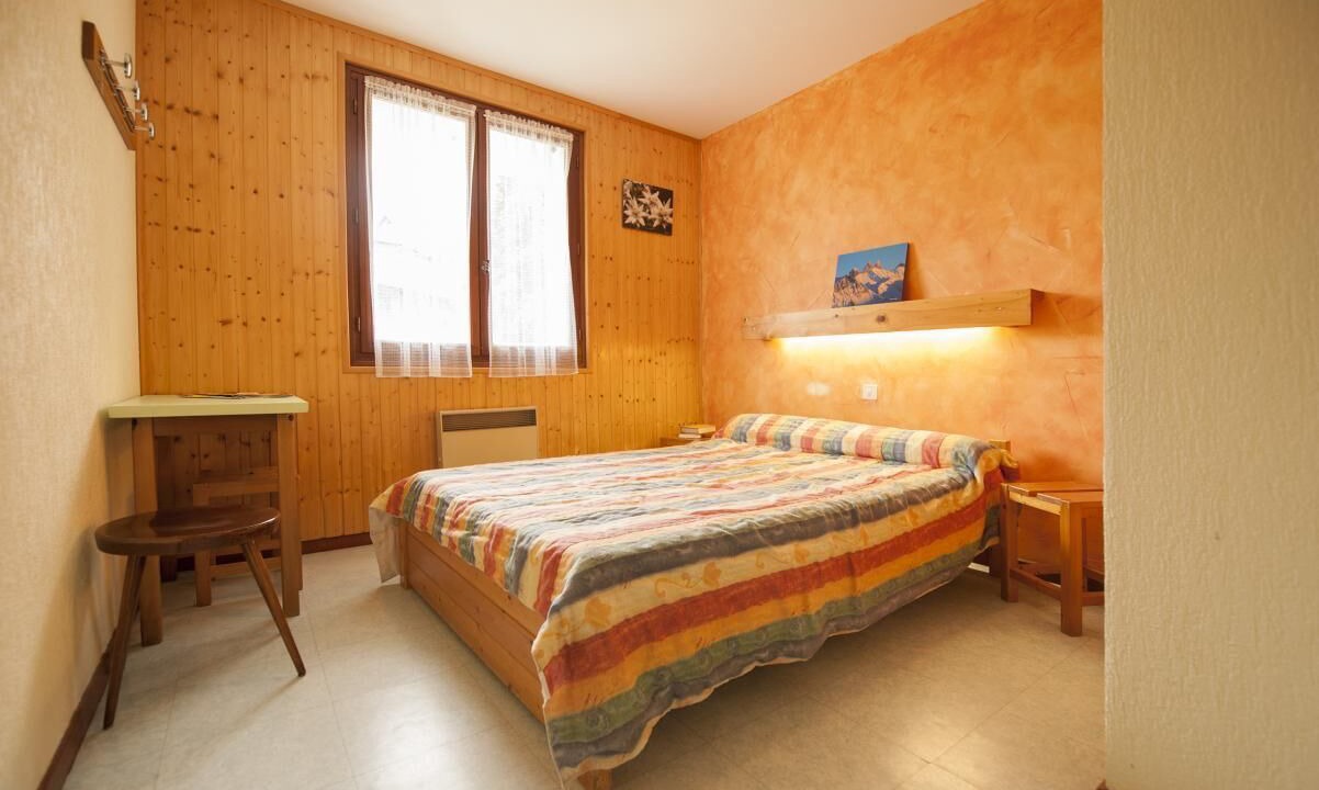 Photo of Bedroom in Albiez-le-Vieux