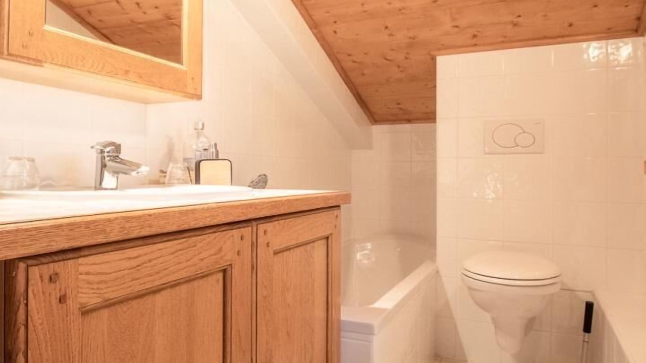 Photo of Bathroom in Bisanne 1500