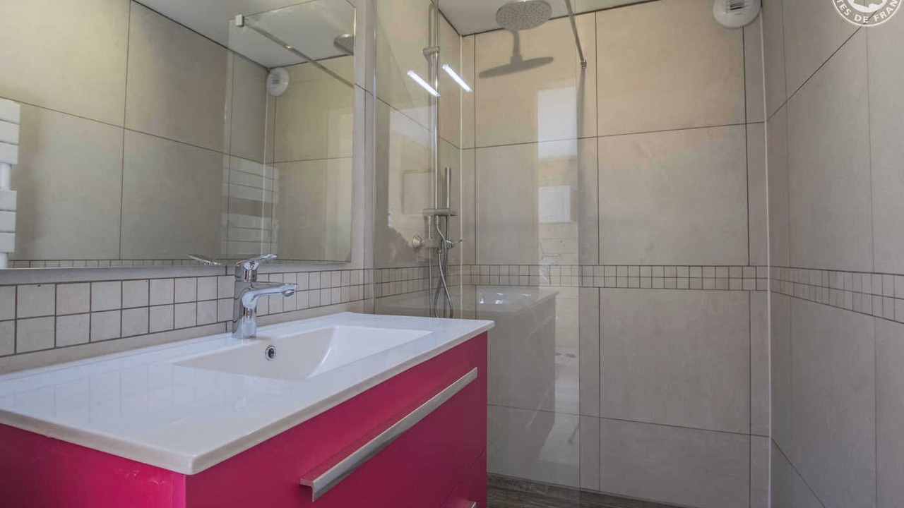 Photo of Bathroom in Lanslevillard