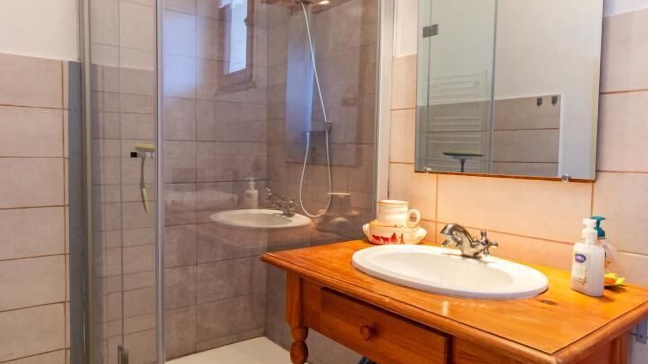 Photo of Bathroom in Montvernier