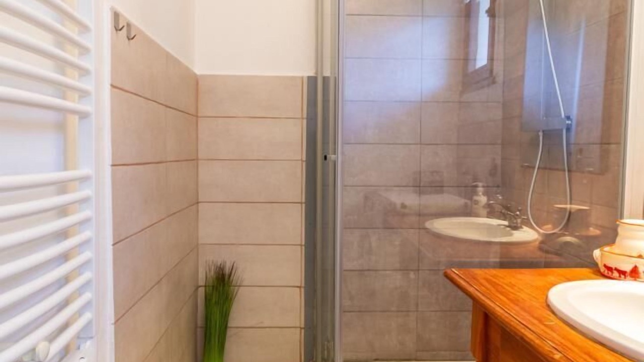 Photo of Bathroom in Montvernier