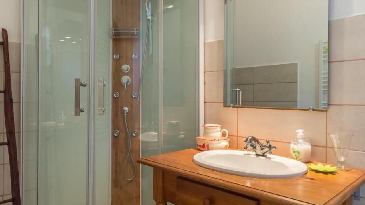 Photo of Bathroom in Montvernier