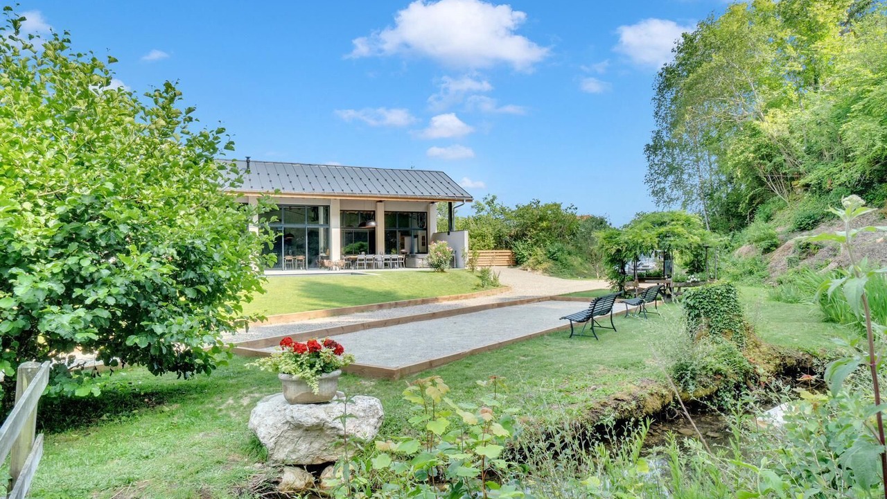Photo of Patio Balcony in Le Bourget-du-Lac