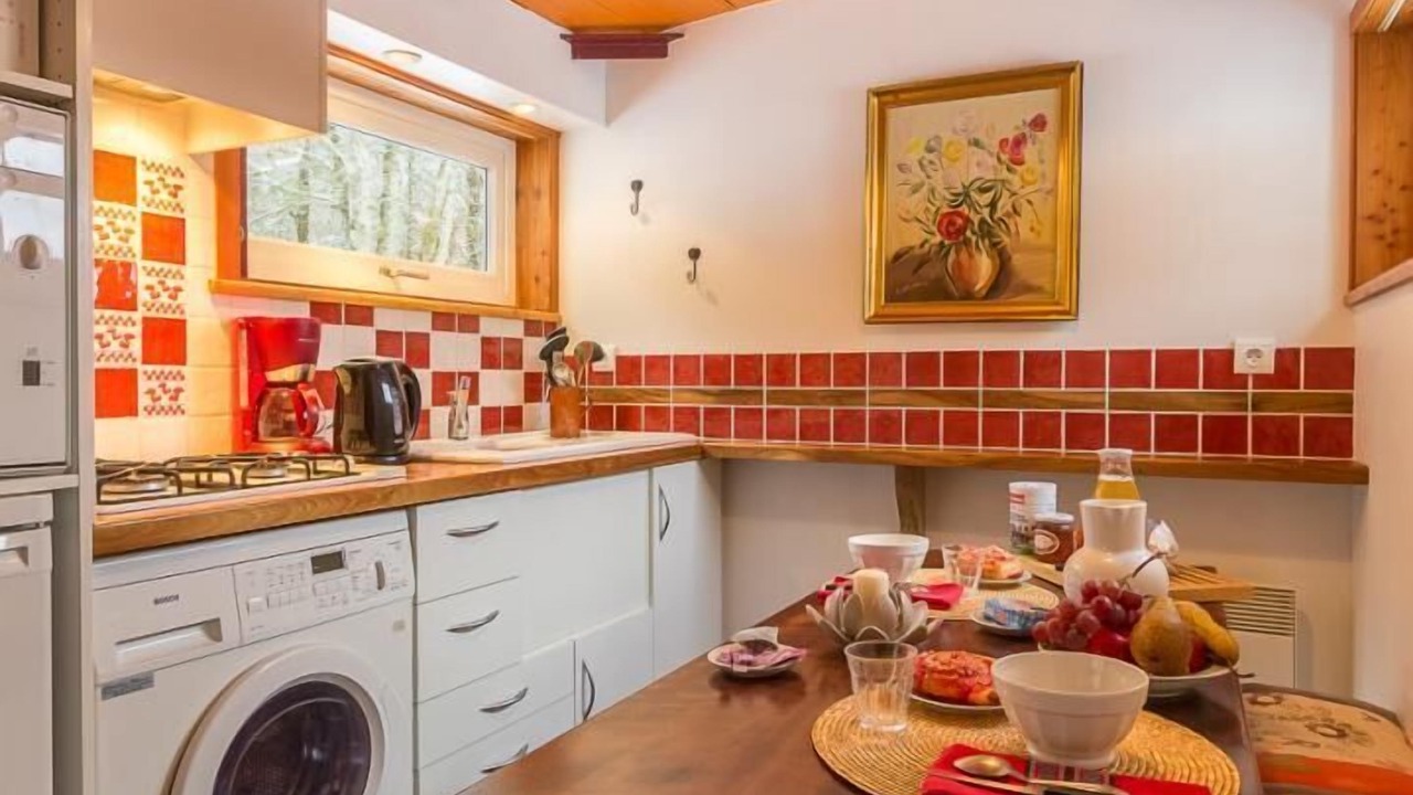 Photo of Kitchen in Saint-Meme d'en Haut