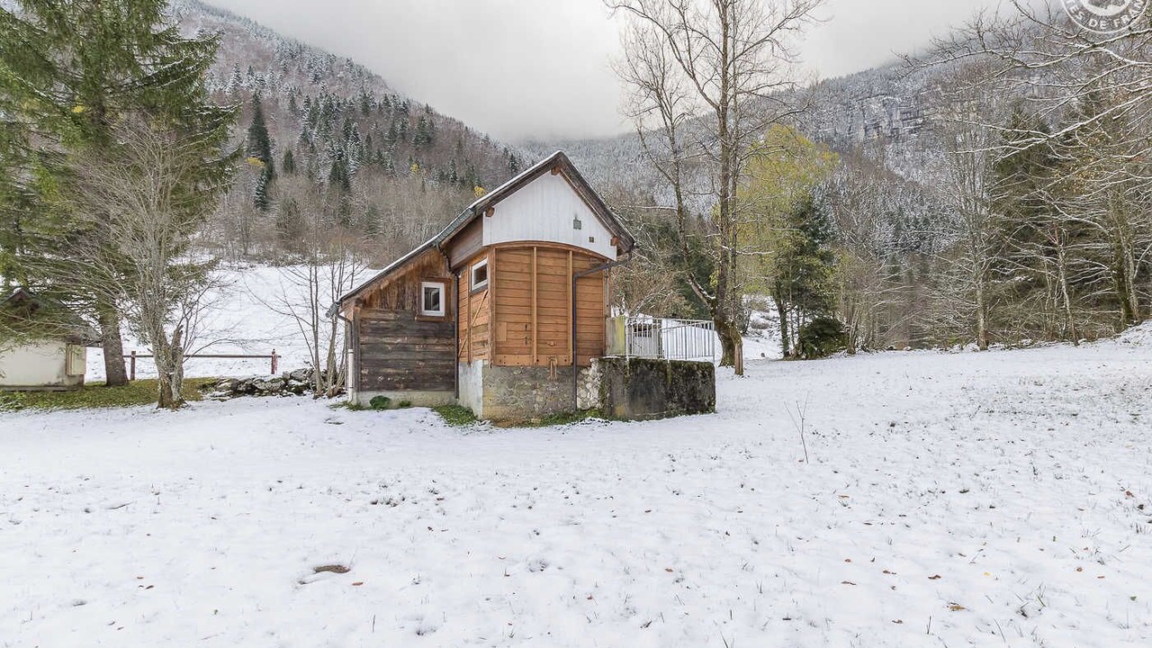 Photo of Outdoor in Saint-Meme d'en Haut
