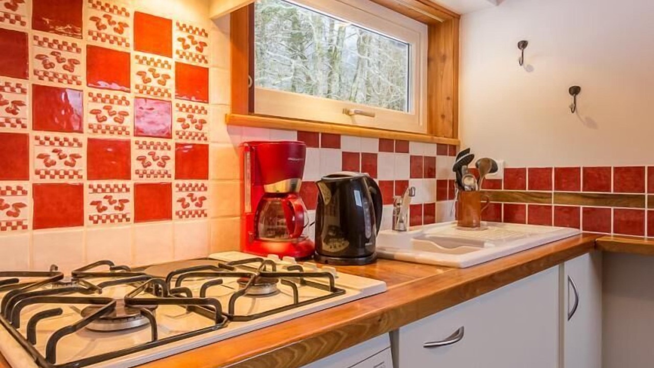 Photo of Kitchen in Saint-Meme d'en Haut