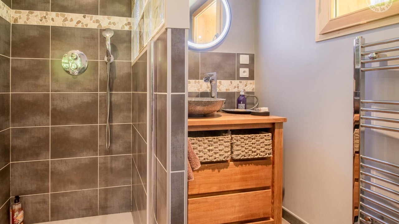 Photo of Bathroom in Arith