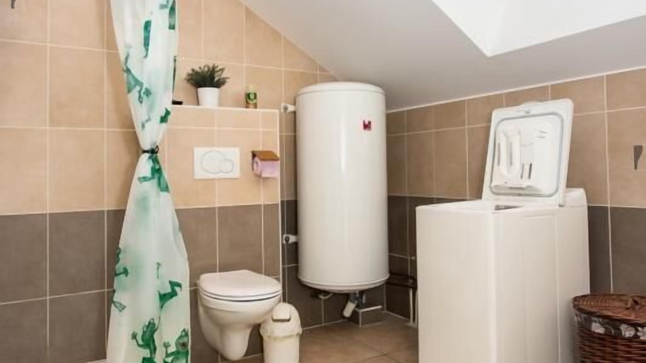 Photo of Bathroom in Myans