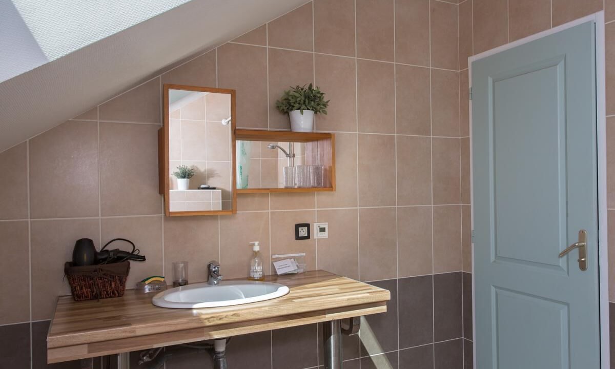 Photo of Bathroom in Myans